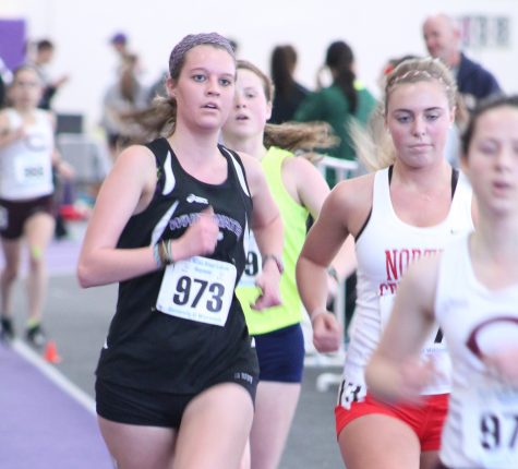 Women’s Track Takes Second at Warhawk Classic