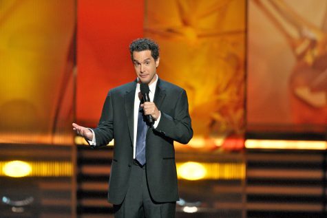Comedian returns to familiar stage