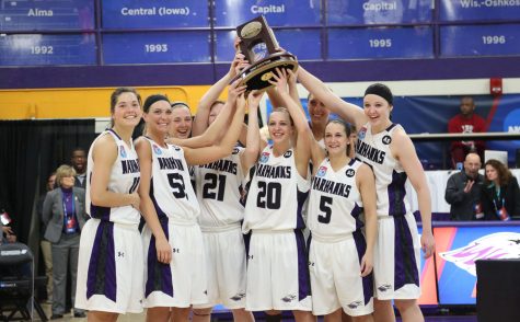 Women’s Basketball: UW-W falls to Whitman, finishes third