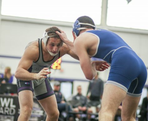 ‘Hawks roll through invite