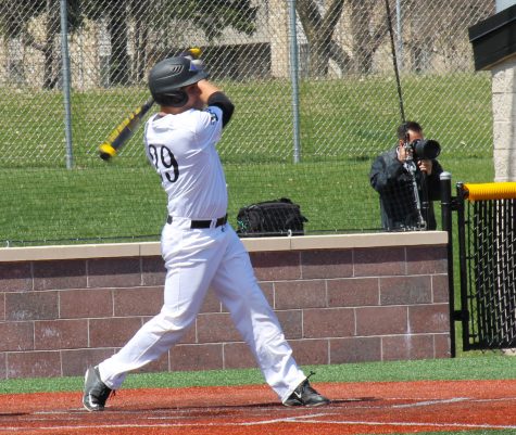 Bullpen key to ’Hawks wins