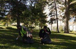 Campus cleanup, 10-2-15 072