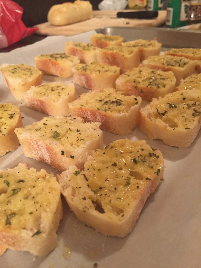 PL&H: Quick and easy garlic bread