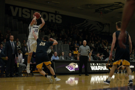 Three is key in Warhawks’ victory