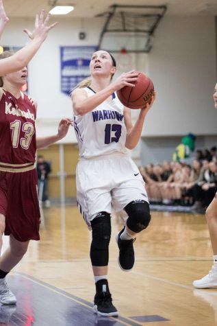 Women’s basketball loses in battle of ’Hawks