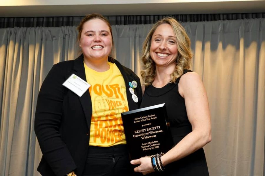 Kelsey+Pacetti%2C+president+of+the+Active+Minds+chapter+at+UW-Whitewater+receives+the+Adman+Carlson+Active+Minds+Student+Leader+of+the+Year+Award.