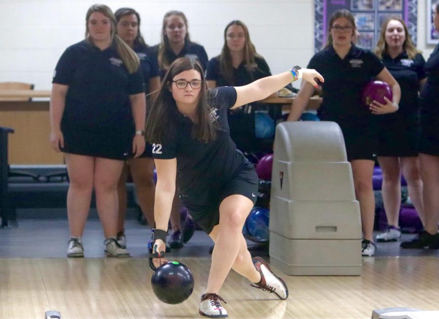 Peyton Attig bowling