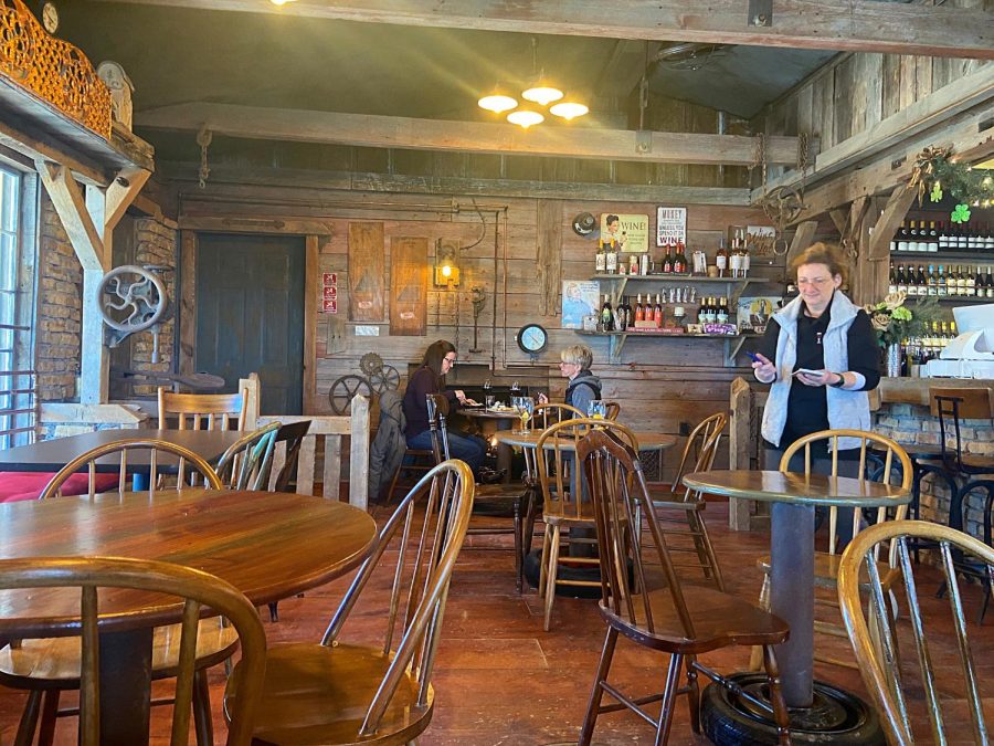 If the weather isn’t warm enough, Whiney’s Wine and Beer Haus at the Fuzzy Pig has a quiet and cozy atmosphere where guests can sit by the fireplace enjoying a pairing of pizza and wine. 