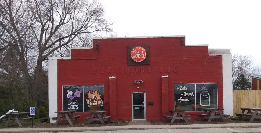 Newly reopened Casual Joe’s BBQ offers plenty of outdoor seating at picnic tables for customers all summer long.