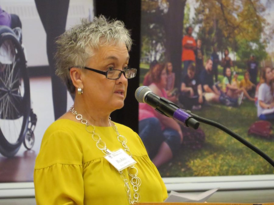 Dr. Robin Fox, Interim Provost, speaks at the Academic Affairs Fall Forum on August 29th, 2022.