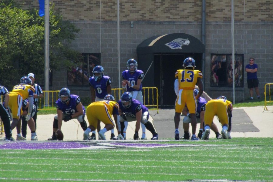 UW-Whitewater quarterback Evan Lewandowski (#10) is seen here calling the play to the offensive line against Mary Hardin-Baylor (Texas) Sept. 10 2022.