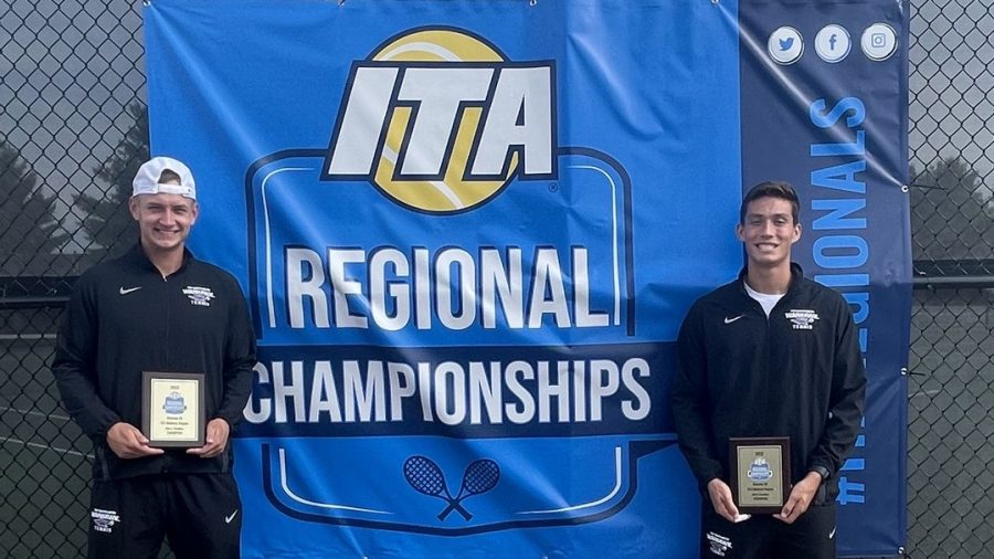 John+Zakowski+%28left%29+and+Luke+VanDonslear+%28right%29+hold+their+regional+championship+awards+in+front+of+an+ITA+banner+in+St.+Peter%2C+Minnesota%2C+hosted+by+Gustavus+Adolphus+on+Sunday+Oct.+2.%0A