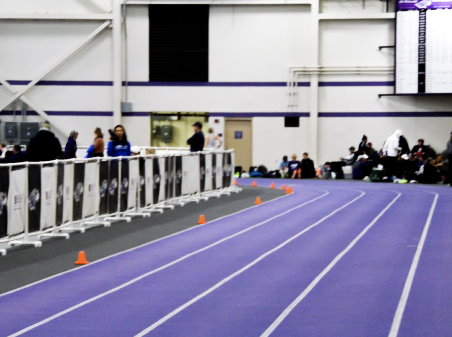 UW-Whitewater+Track+n.+Field+team+host+Karl+Schlender+Open+indoor+meet%2C+at+the+Kachel+Fieldhouse%2C+to+start+off+the+season+for+mens+and+womens+track.%0A