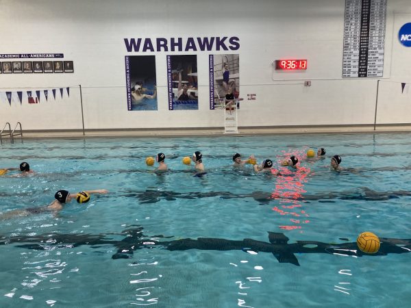 UW-W Club Water Polo team lines up for shots during practice last Monday, Feb 12, 2024.